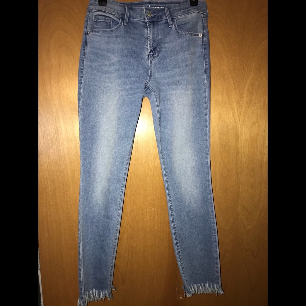 Ankle fringe lightwash jeans